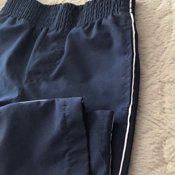 Bundle of four (3T jeans , pants, jogger) - Picture 8 of 8